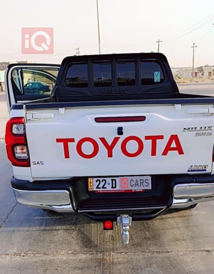 تۆیۆتا هایلۆکس